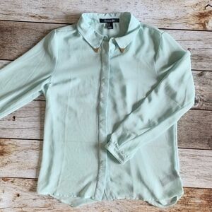 ✨Mint Green Sheer Button-Down